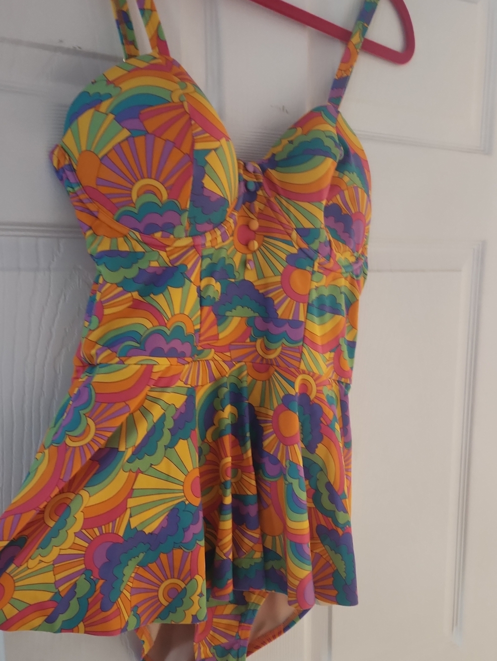 Unique Vintage L Swimsuit NWOT